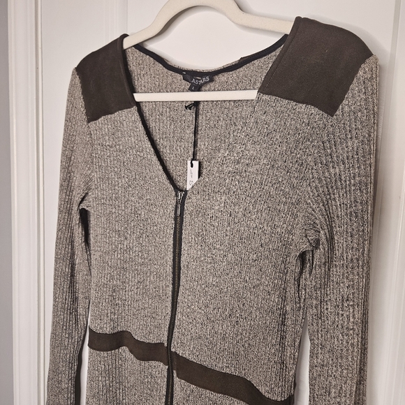 ASTARS Women's Manhattan Zip Dress in Mocha Rib NWT - Picture 3 of 8